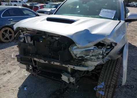 2018 Toyota Tacoma Trd Sport из США, поврежденный, VIN 3TMCZ5AN0JM170125